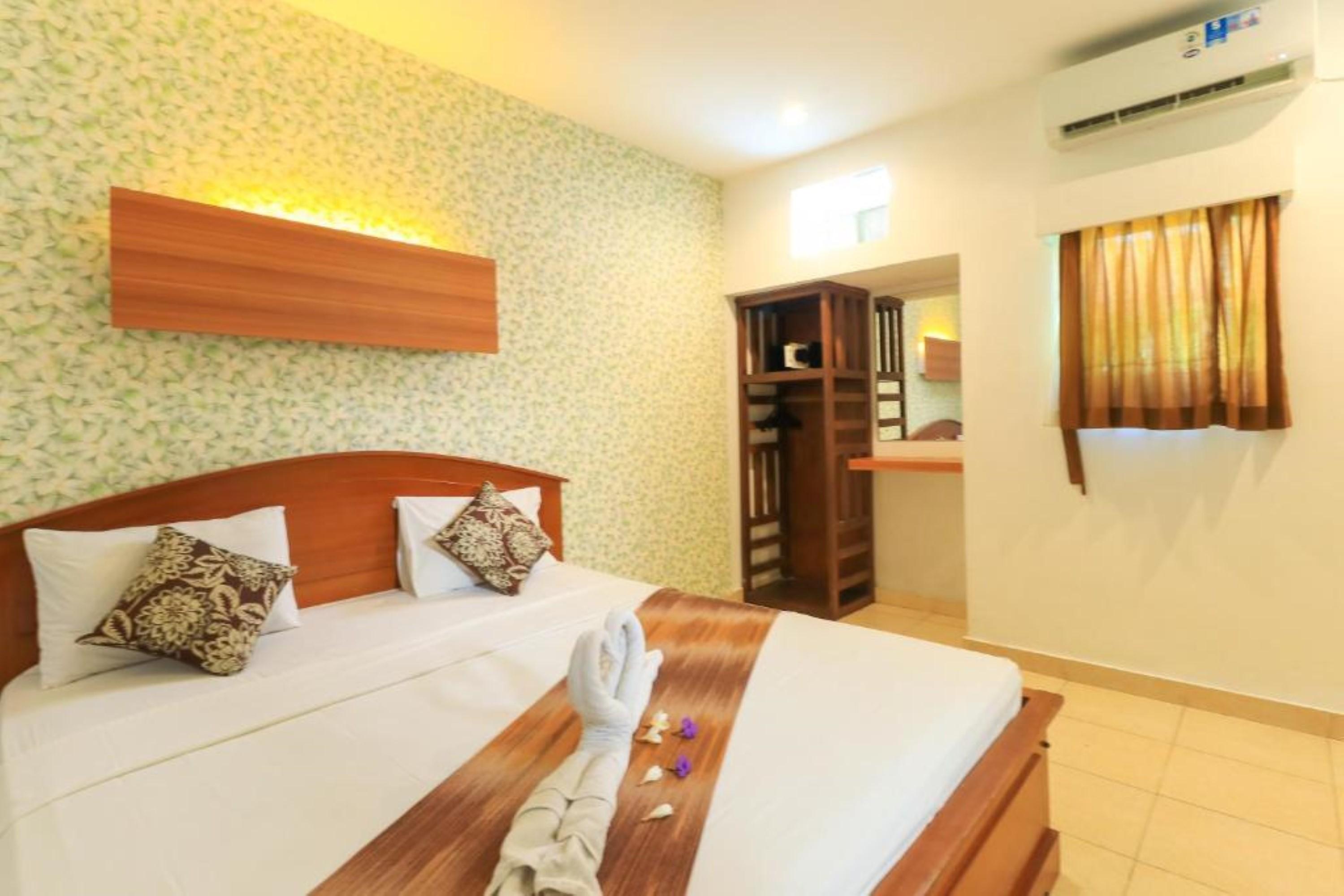 Ayu Lili Garden Hotel Kuta Kuta Lombok Exterior foto